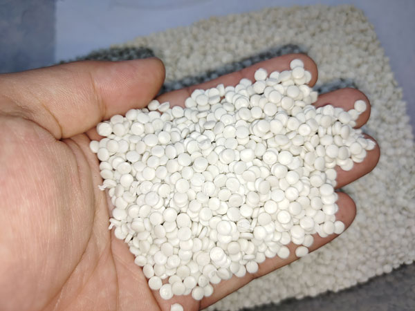 阜阳白色HDPE再生塑料颗粒