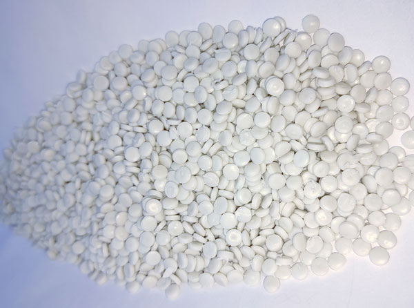 阜阳吹塑白色HDPE再生料